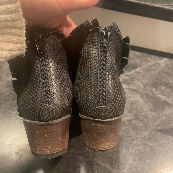 Bueno “Cathy” boot - Picture 3 of 4